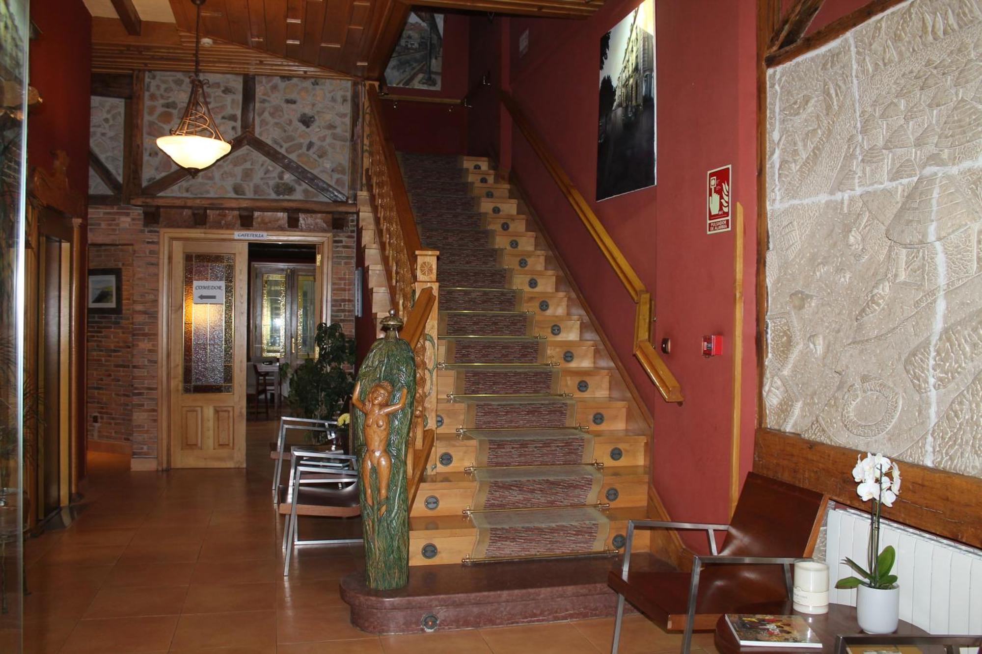 Hotel San Roque Reinosa Exterior foto